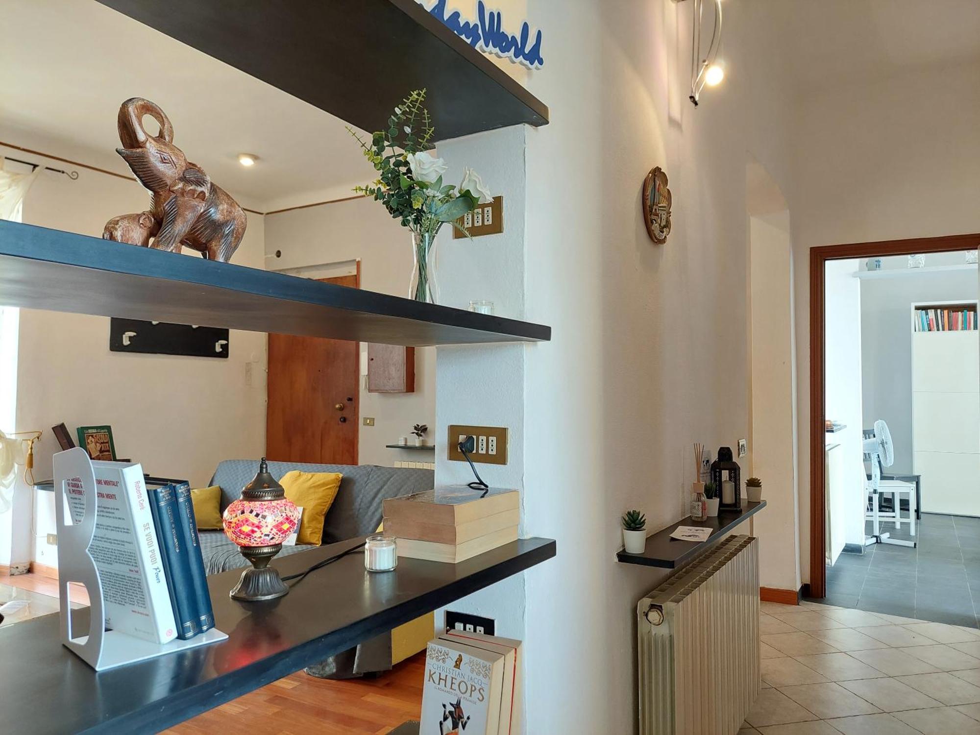 Casa Vittoria By Holiday World Genua Exteriör bild