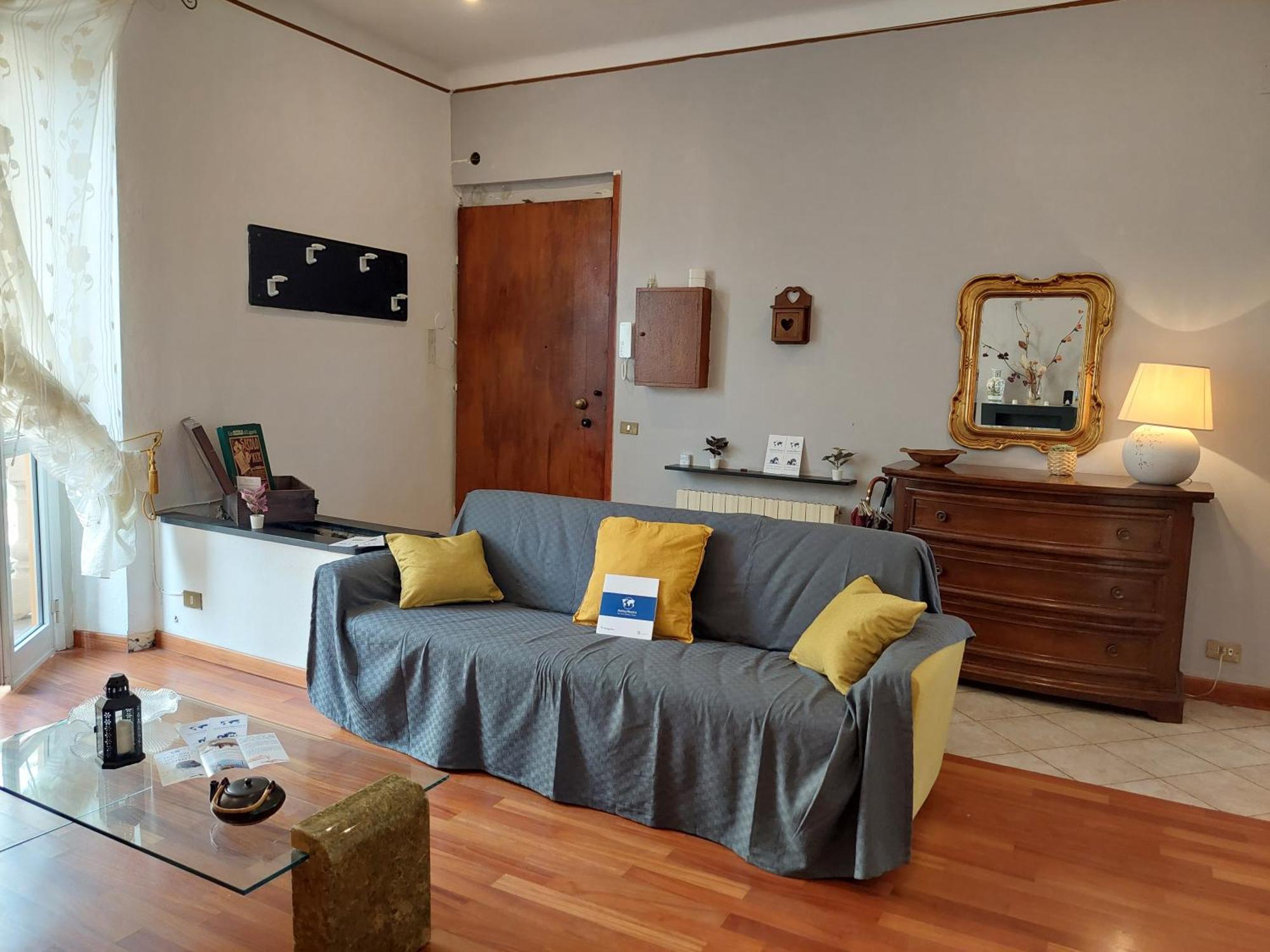 Casa Vittoria By Holiday World Genua Exteriör bild