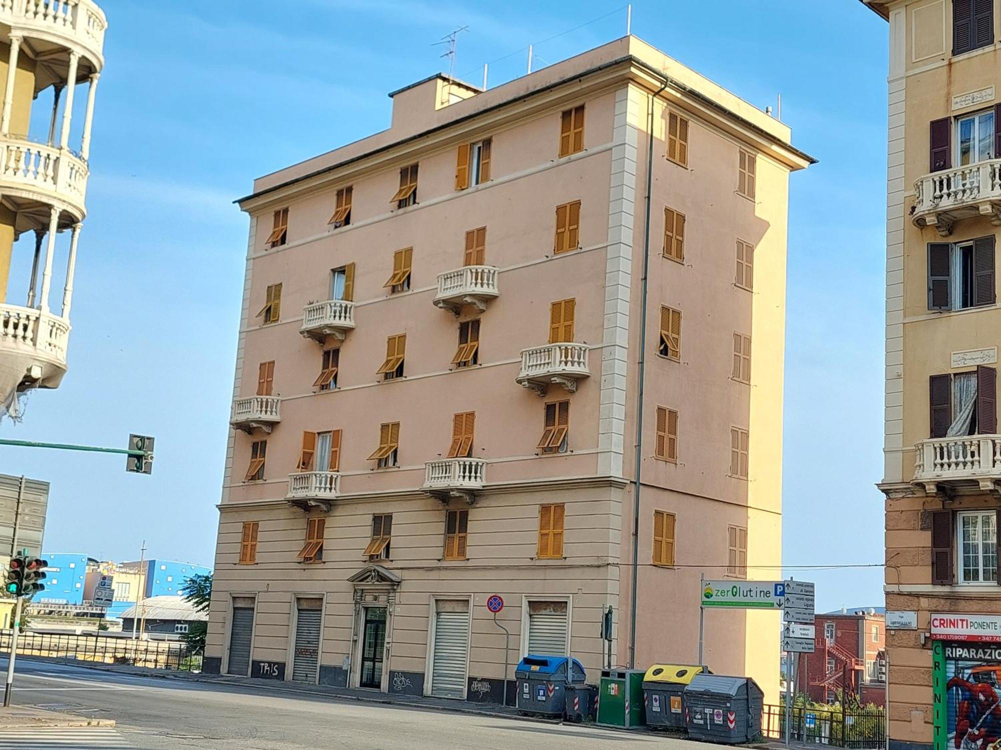 Casa Vittoria By Holiday World Genua Exteriör bild